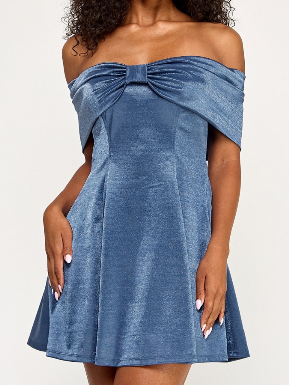 Seni & Cade Juniors ShimmerOff Shoulder Bow Front Dress Blue Party Dress Size S